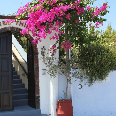 Hotel Thira-3