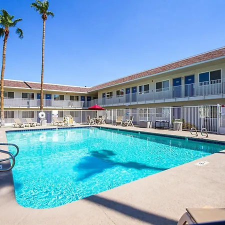 Motel 6 Mesa North-2