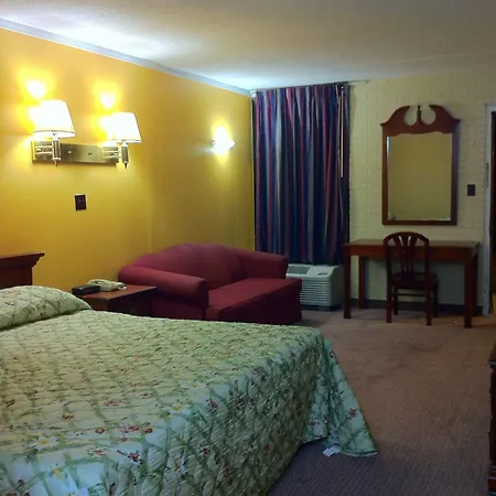 Budget Inn Charlotte-2