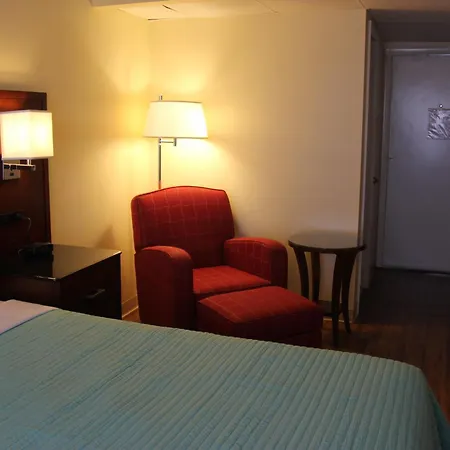 Seaside Inn & Suites-3