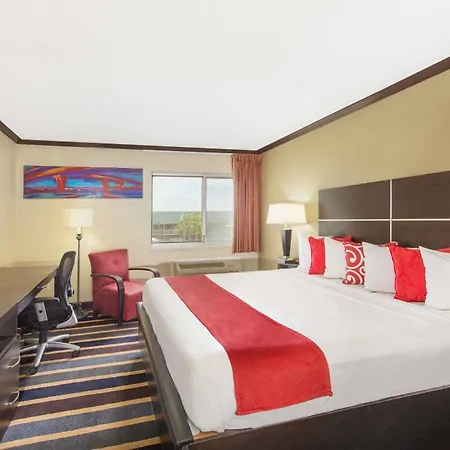 Ramada By Wyndham Albuquerque East-3