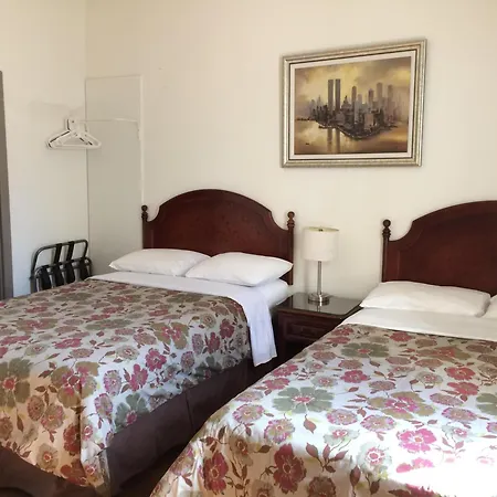 Hotel Bon Accueil-3
