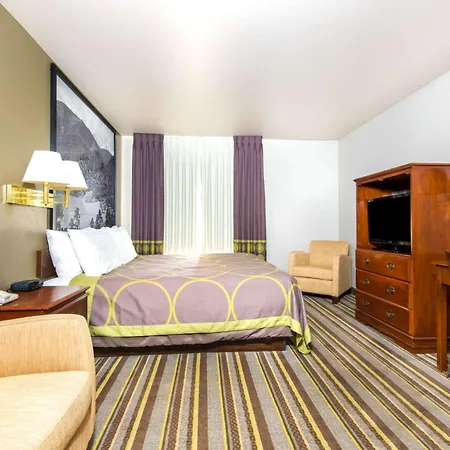 Super 8 By Wyndham Buena Vista-3