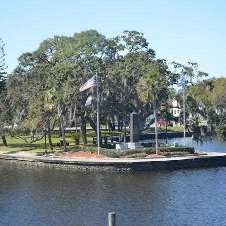 Tarpon Inn-3