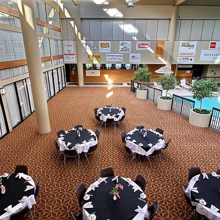 Hotel Muscatine-2