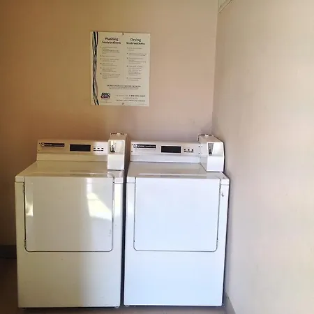 Rodeway Inn & Suites-2