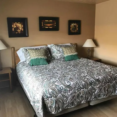 Economy Guest Village-2
