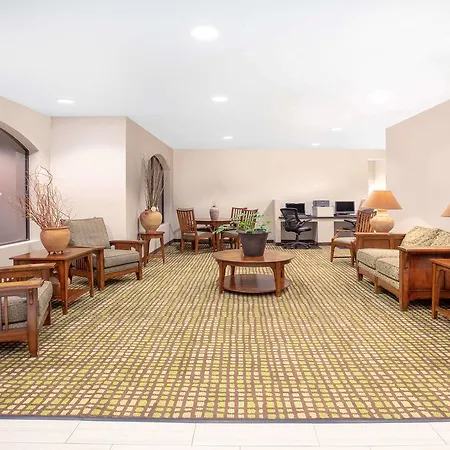 Baymont By Wyndham Roswell-3