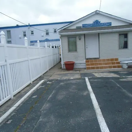 Sea Foam Motel-3