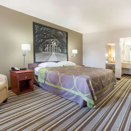 Super 8 By Wyndham West Monroe-2