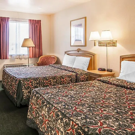 Econo Lodge Ashland-3