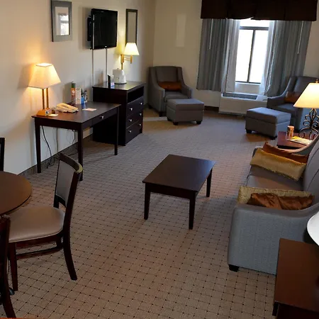 Wingate By Wyndham West Monroe-2