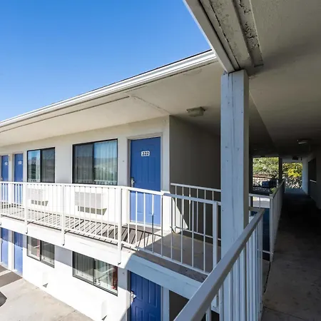 Motel 6-Reno, Nv - West-2