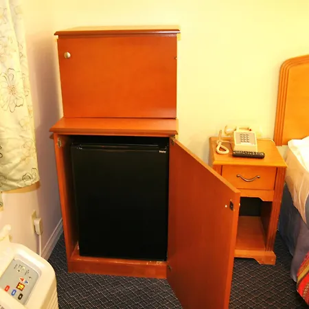 Titta Inn-2