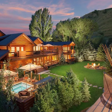 Rustic Inn Creekside-3