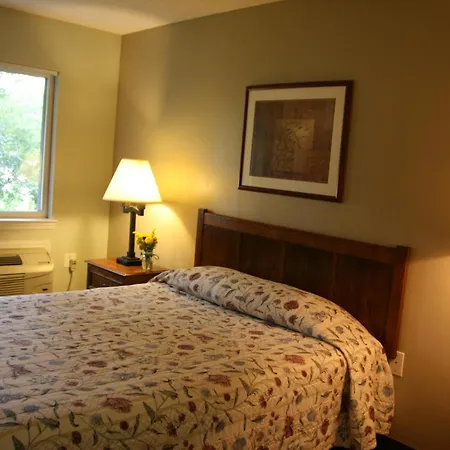 Affordable Suites Jacksonville-3