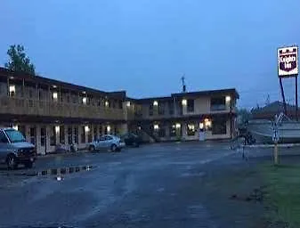 Knights Inn International Falls-2