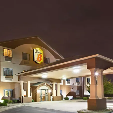 Super 8 By Wyndham South Bend-3