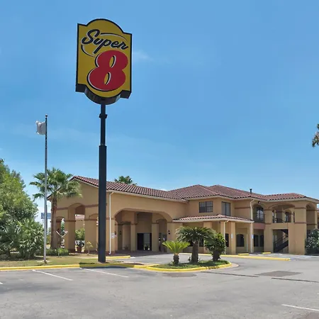 Super 8 By Wyndham Weslaco-2