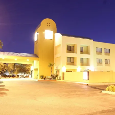 Spark By Hilton Tucson Airport-3