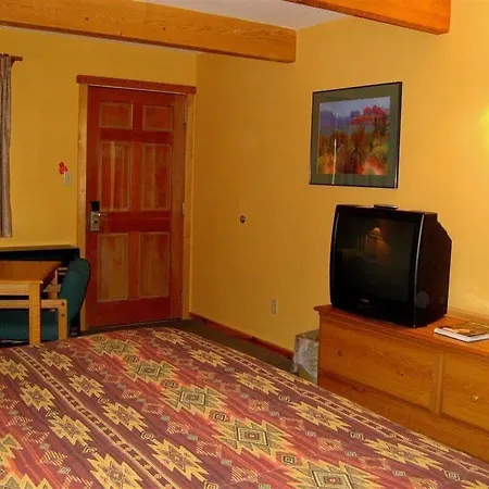 Indian Hills Inn, Taos Plaza-3