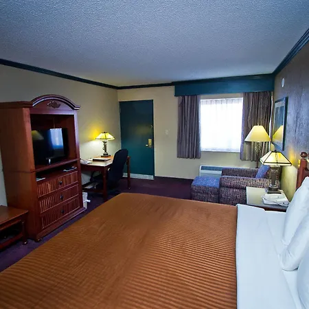 Regency Lodge Omaha-2