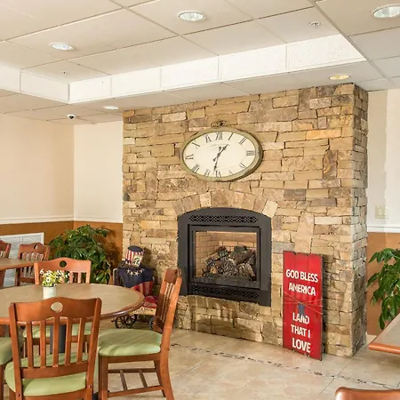 Boothill Inn And Suites-2