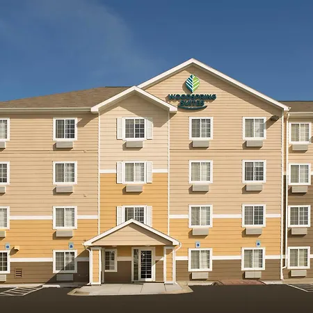 Woodspring Suites Lincoln Northeast I-80-3