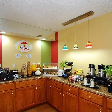 Super 8 By Wyndham Anderson/Clemson Area-3