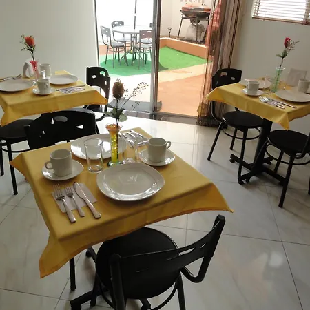Hotel Casa Modelia-3