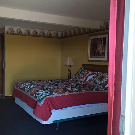 Dogwood Motel-2