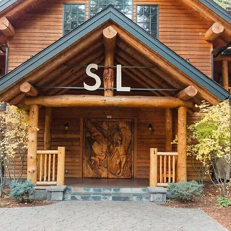 The Suttle Lodge & Boathouse-2