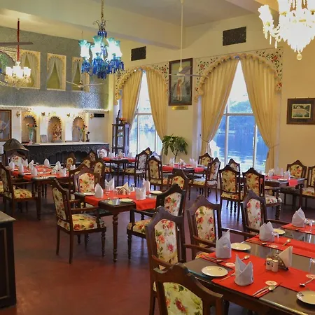 Lake Pichola Hotel-2
