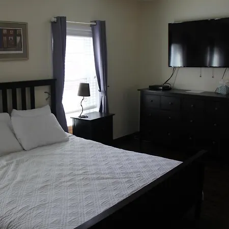 Adam'S Inn-3