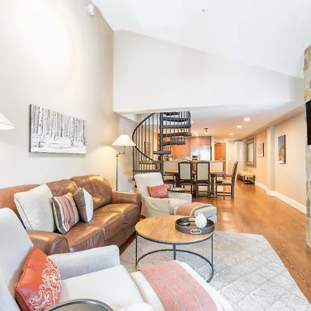 Affordably Priced 2 Bedroom - Riverclub2Br-2