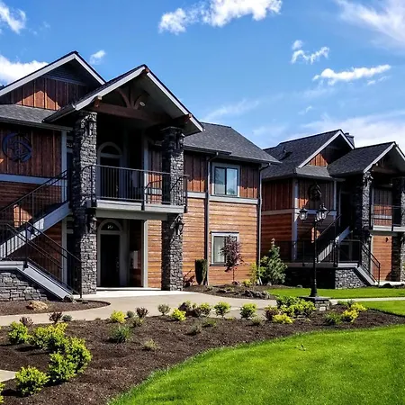 Resort At Eagle Point Golf Club Lodging-2