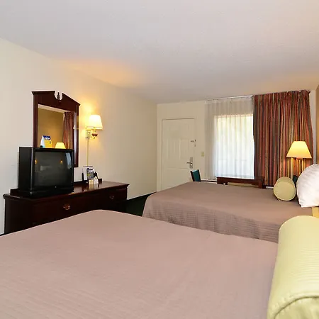 Travelers Inn And Suites-3