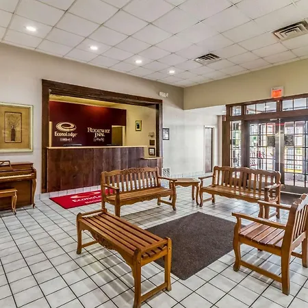 Econo Lodge Beckley-3