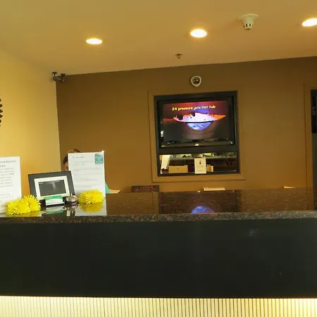 Homestyle Inn And Suites Springfield-2