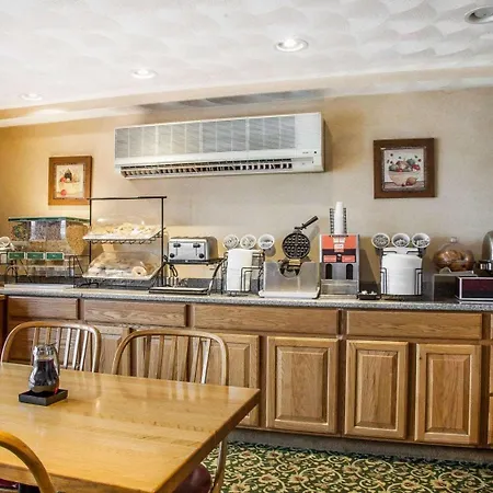 Comfort Inn At Newport Beach-2
