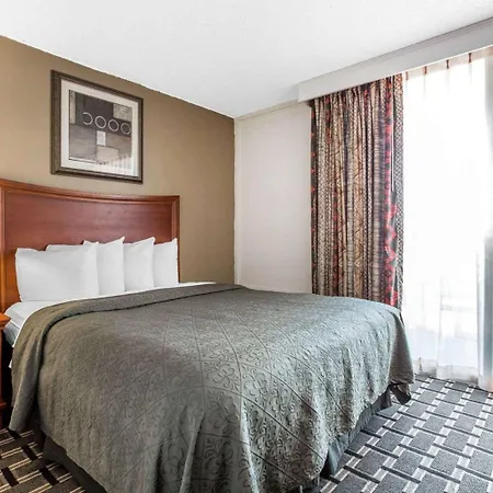 Quality Inn & Suites Myrtle Beach-3