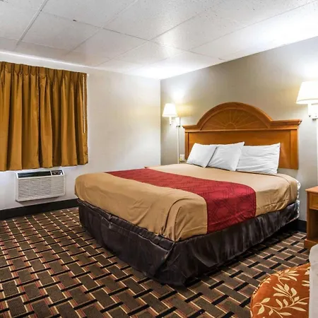 Econo Lodge New Paltz-3