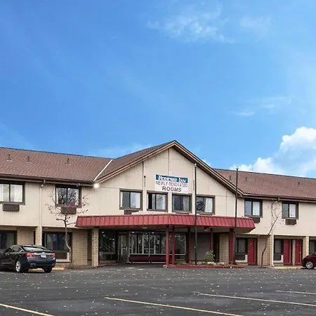Rodeway Inn Syracuse Carrier Circle-2