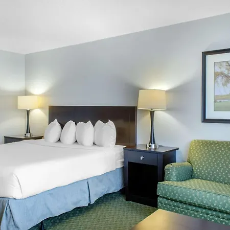 Ramada By Wyndham Shreveport Airport-3
