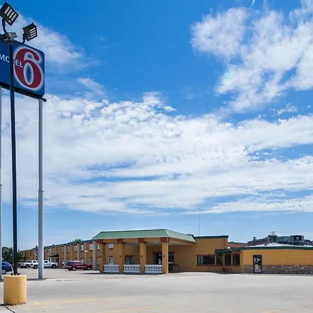 Badlands Inn & Suites-2