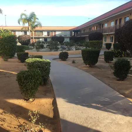 Budget Lodge San Bernardino-3