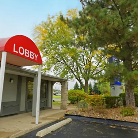Americas Best Value Inn - Lansing-2