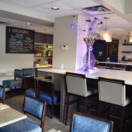 Best Western Plus Uptown Hotel-2