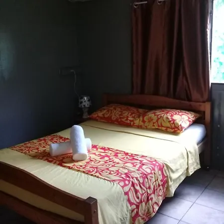 Raihei Location Maison D'Hotes-3