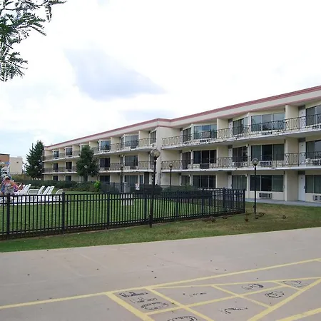 Lancaster Family Resort-2